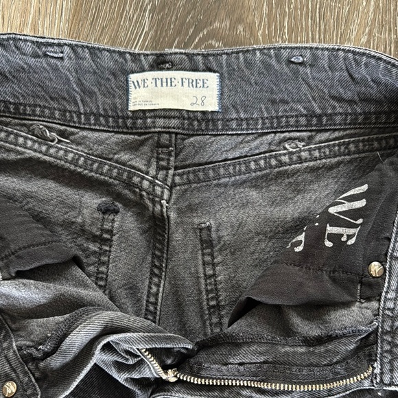 We The Free Black Relaxed Jeans - Picture 3 of 3